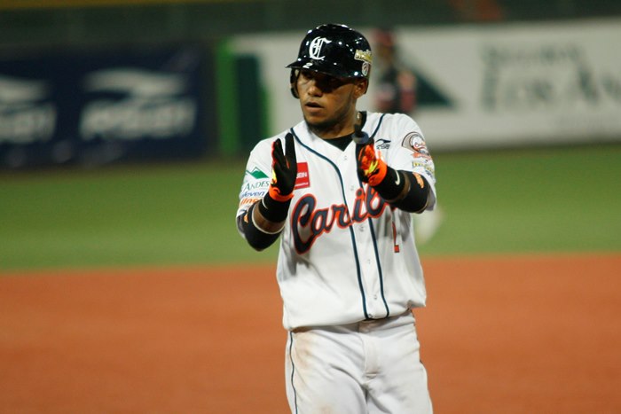 LA TRIBU DISPUTARA JUEGO DE COMODIN