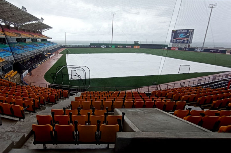 LA LLUVIA NO PERMITIÓ JUEGO EN MACUTO