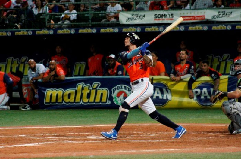 LA TRIBU GANÓ EL SEGUNDO DE LA SERIE ANTE LEONES