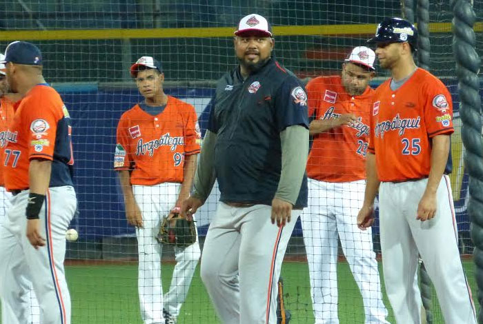 LUIS JIMENEZ POR LA REIVINDICACIÓN