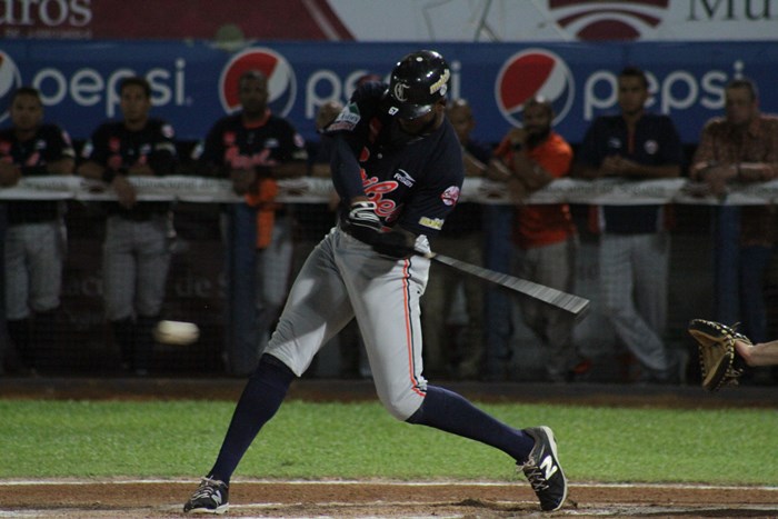TRIBUNA CARIBE JUEGO #21