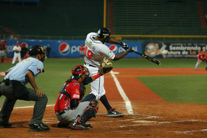 TRIBUNA CARIBE JUEGO #36