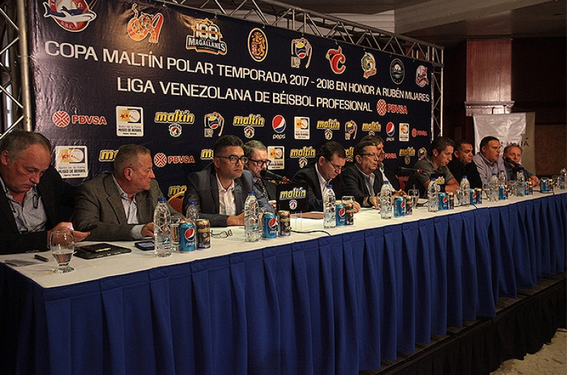 LVBP PRESENTÓ OFICIALMENTE CAMPAÑA 17-18