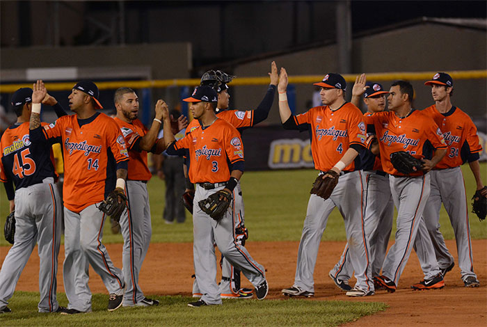 ANIVERSARIO CON VICTORIA EN VALENCIA