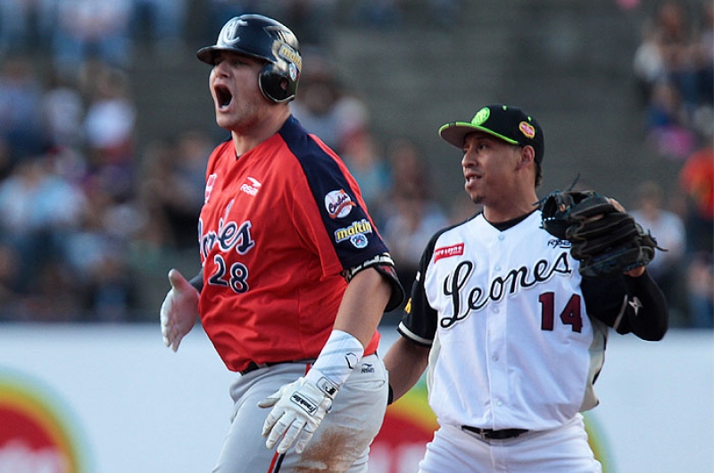 TRIBUNA CARIBE JUEGO #13