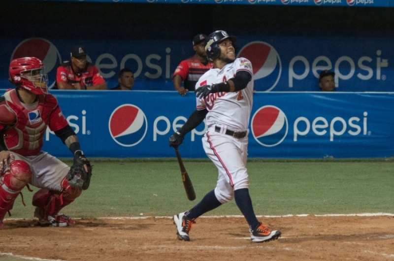 TRIBUNA CARIBE JUEGO #6 FINAL
