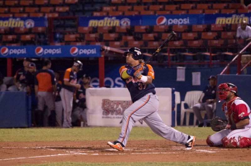 TRIBUNA CARIBE JUEGO #19