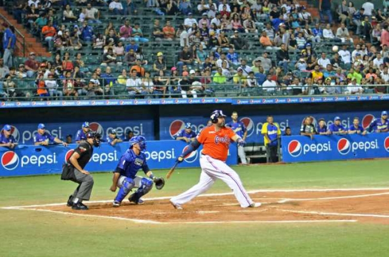 TRIBUNA CARIBE JUEGO #24