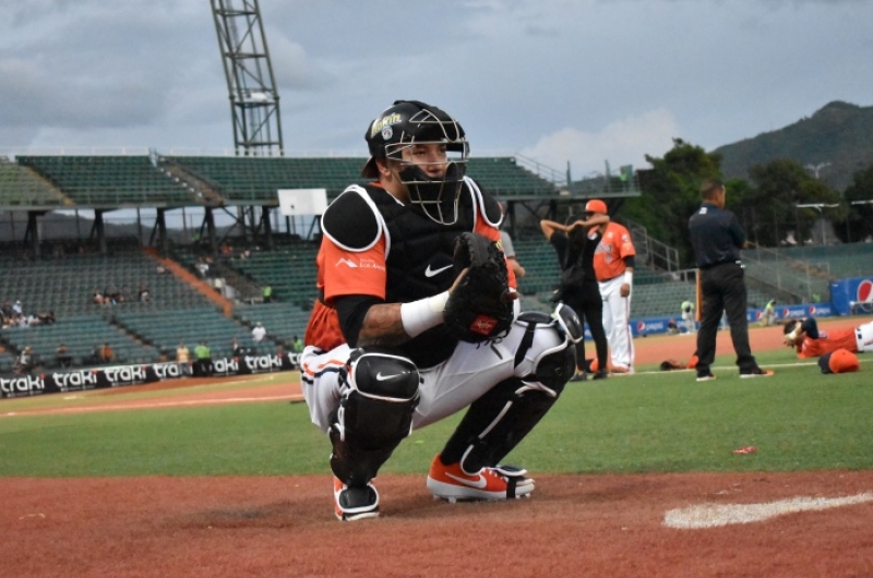 TRIBUNA CARIBE JUEGO #23